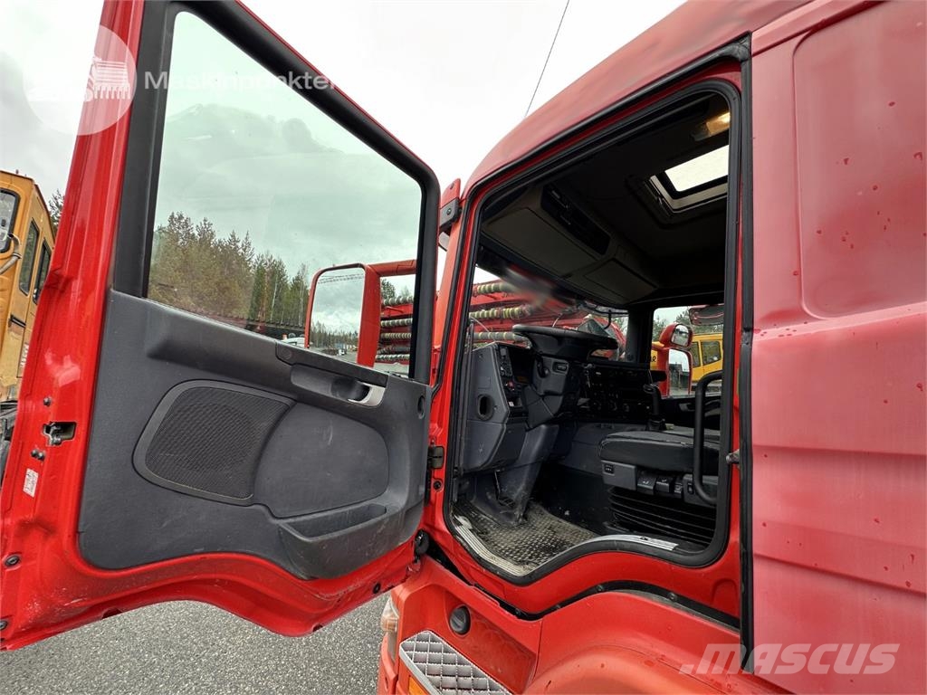 Scania P230LB4X2HLB شاحنات خرسانة
