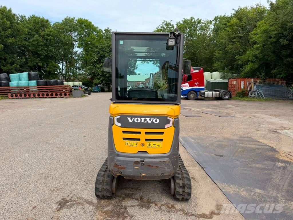 Volvo EC 18 D 소형 굴삭기 7톤 미만