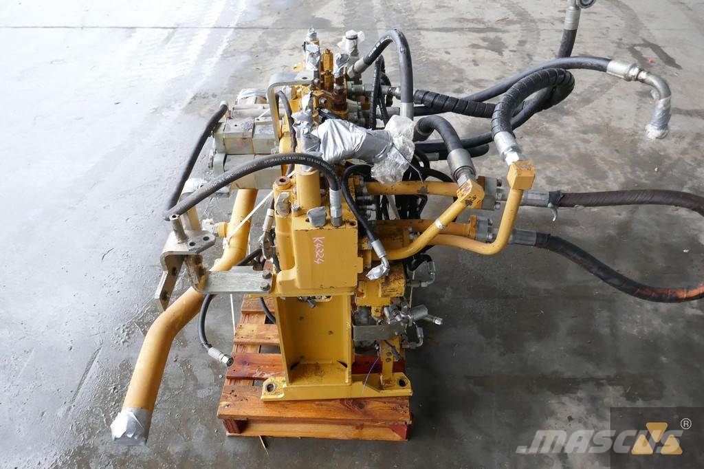 CAT 330D Main valve Ostale kargo komponente
