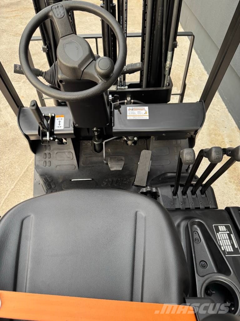 EP CPD 18 FVL Electric forklifts
