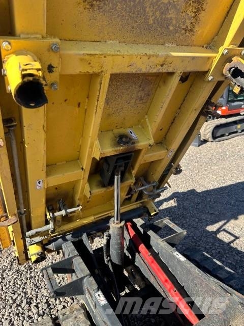 Yanmar C 12 R-B Dumper 9.500 EUR Demperji goseničarji