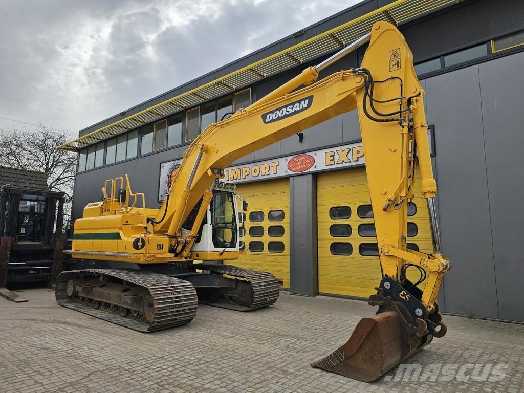 Doosan DX235NLC-5 Bageri gusjeničari