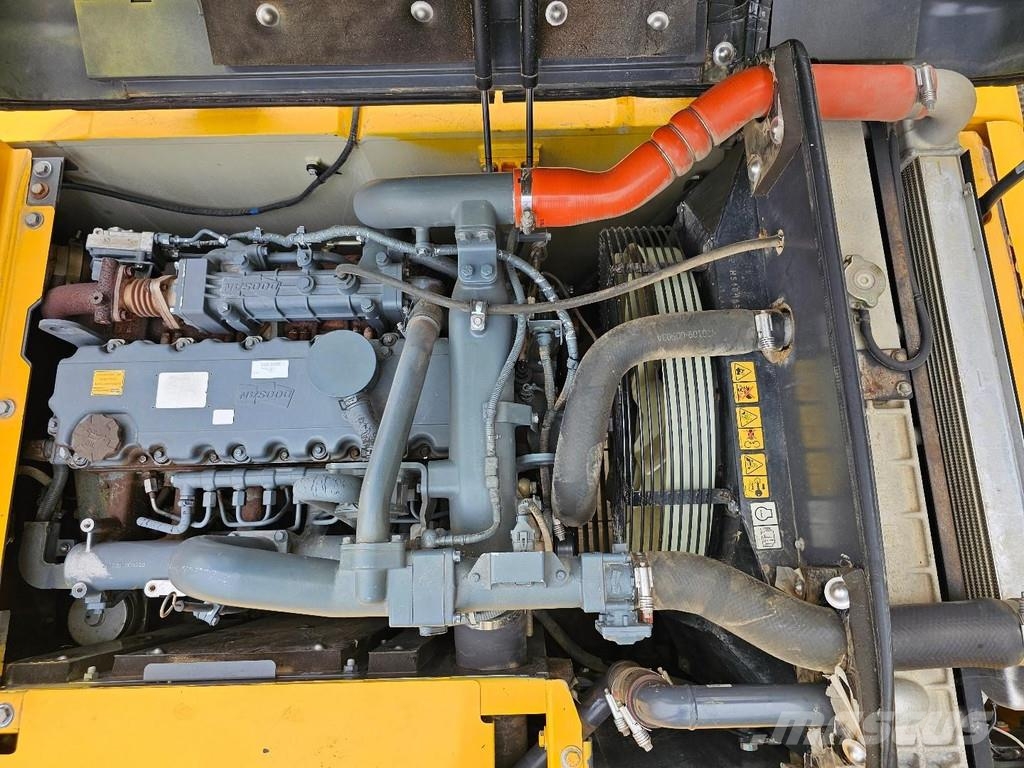 Doosan DX235NLC-5 Bageri gusjeničari