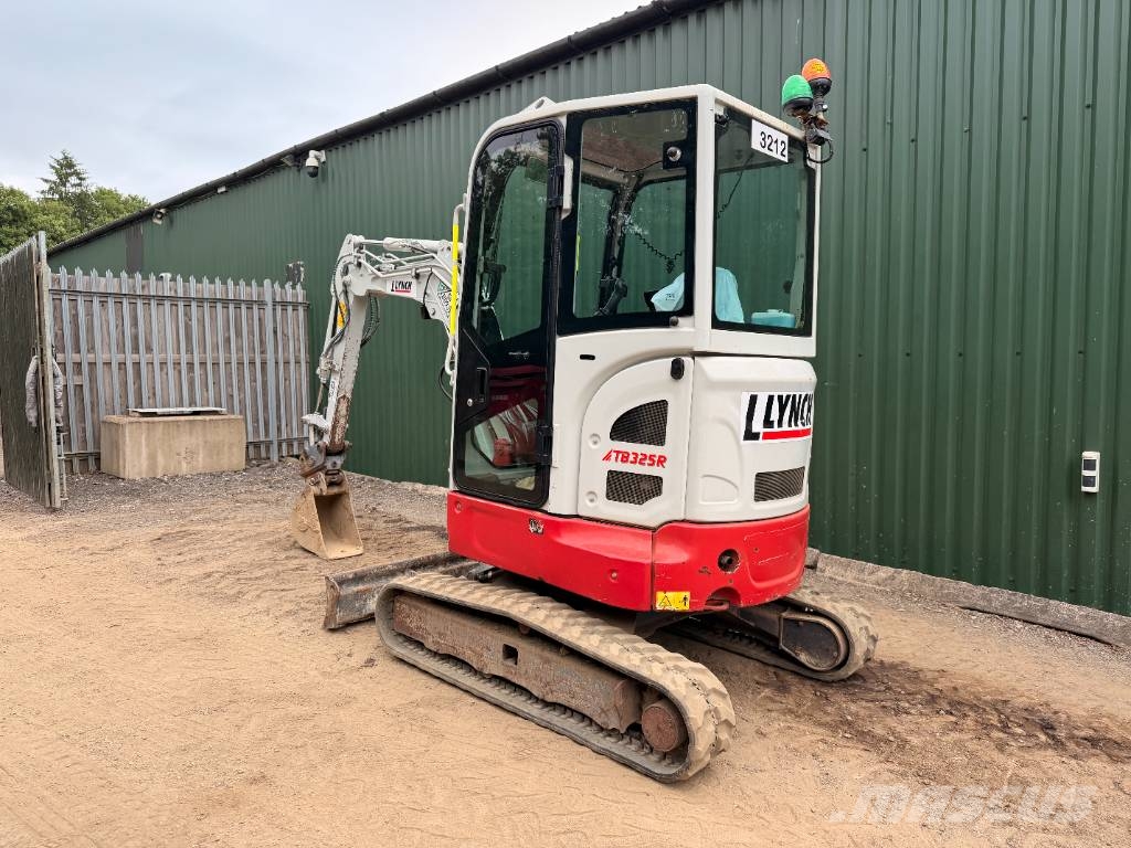 Takeuchi TB 325 R 2.5 Ton Mini Digger Εκσκαφάκι (διαβολάκι) < 7t