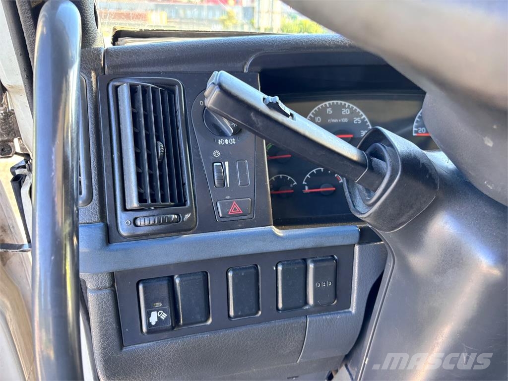 Volvo FM 440 8X4 + CIFA MAGNUM MK 28.4 L Caminhões basculantes