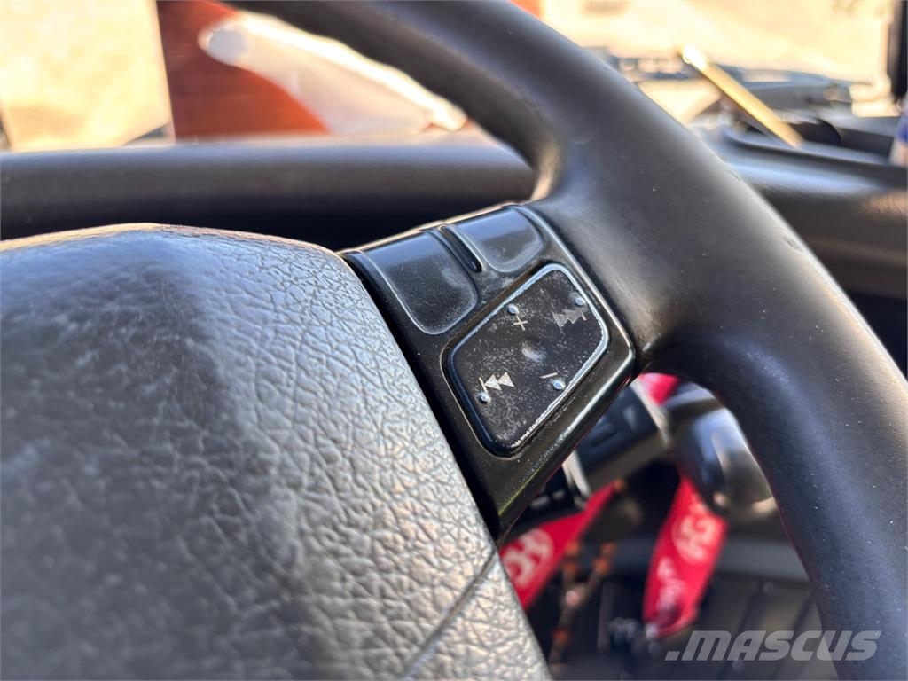 Volvo FM 440 8X4 + CIFA MAGNUM MK 28.4 L Caminhões basculantes