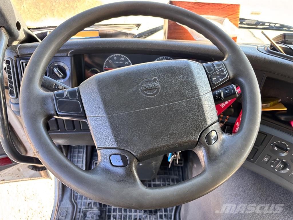 Volvo FM 440 8X4 + CIFA MAGNUM MK 28.4 L Caminhões basculantes