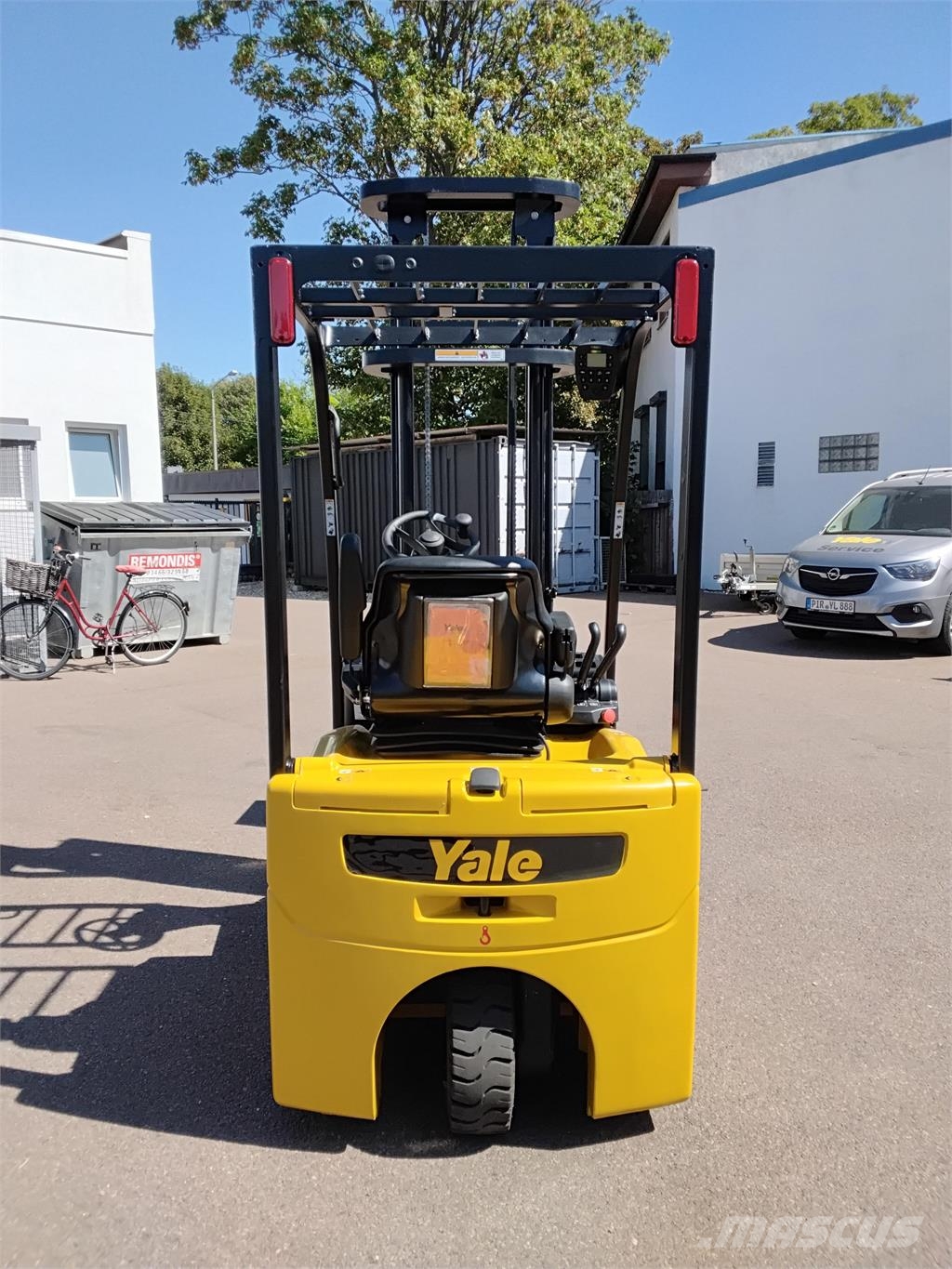 Yale ERP13VC Chariots élévateurs électriques