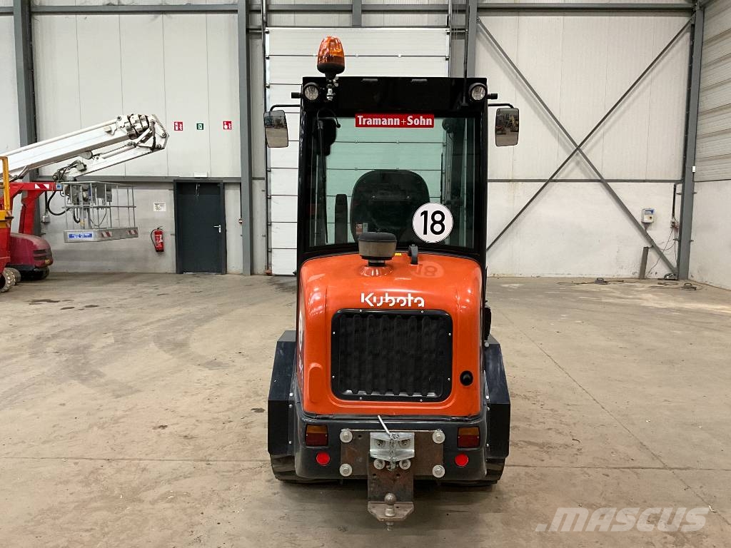 Kubota RT 260-2 Фронтальні навантажувачі