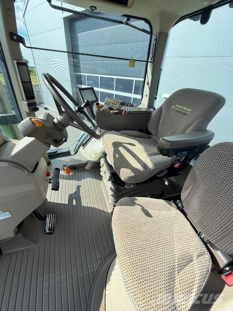 John Deere 7200 R Трактори