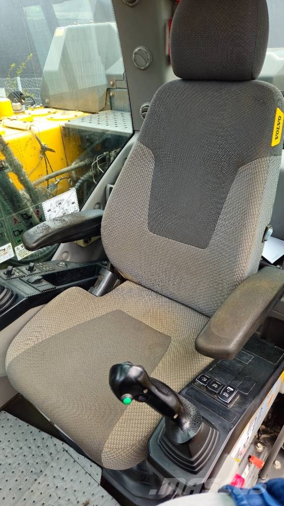 Volvo EC 140 EL Kāpurķēžu ekskavatori