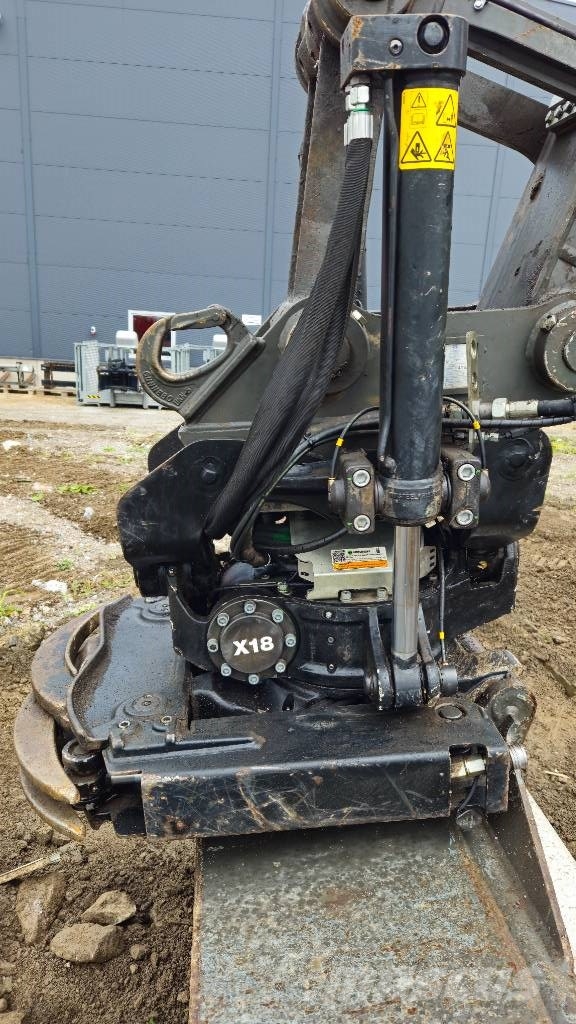 Volvo EC 140 EL Kāpurķēžu ekskavatori