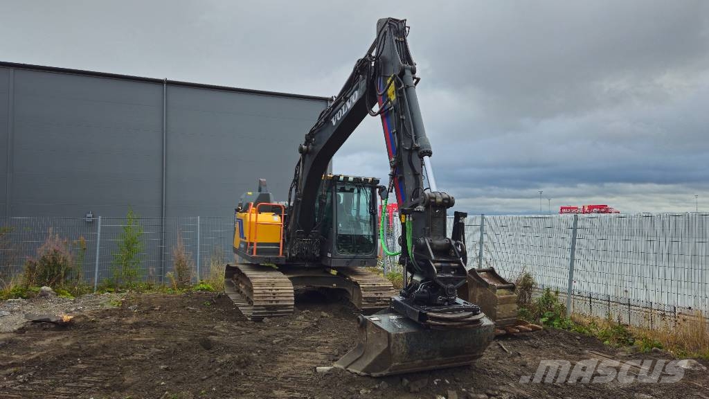 Volvo EC 140 EL Kāpurķēžu ekskavatori