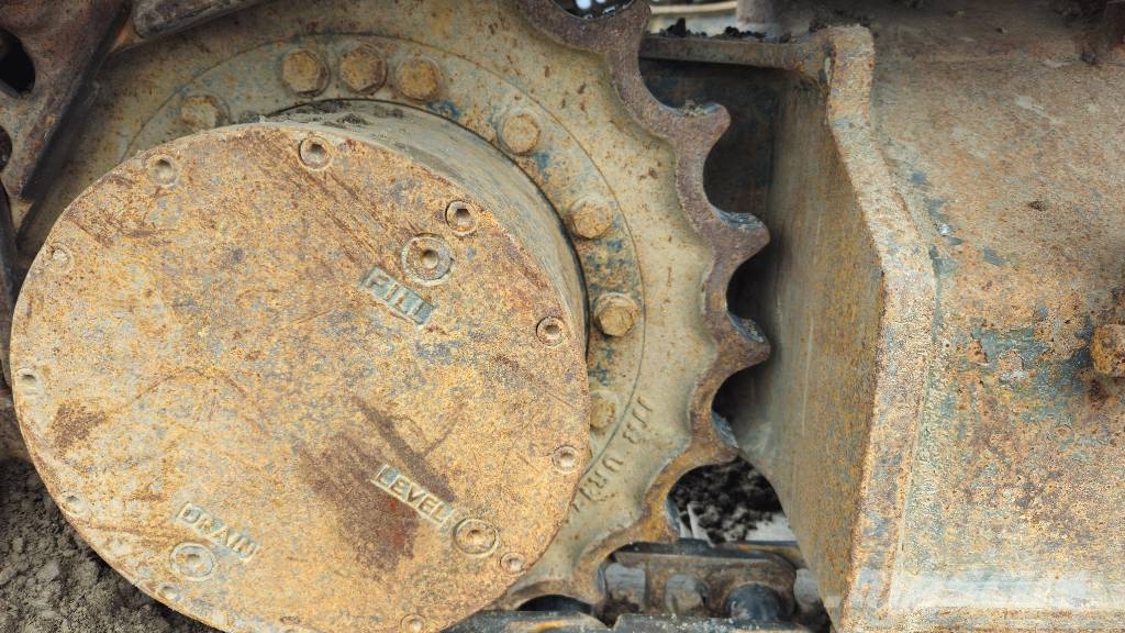 Volvo EC 140 EL Kāpurķēžu ekskavatori