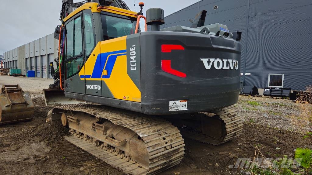 Volvo EC 140 EL Kāpurķēžu ekskavatori