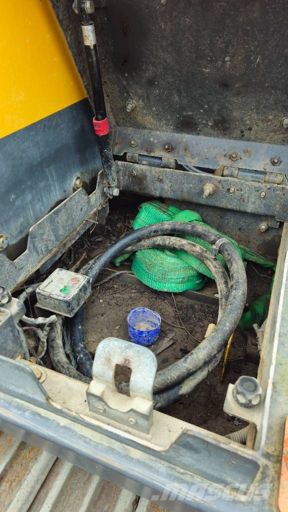 Volvo EC 140 EL Kāpurķēžu ekskavatori