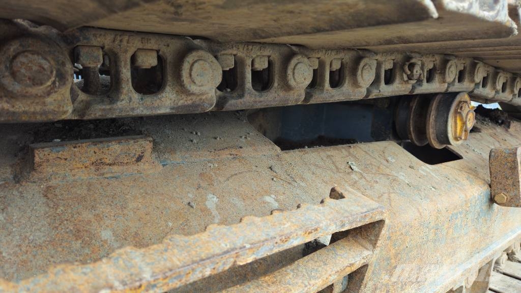 Volvo EC 140 EL Kāpurķēžu ekskavatori