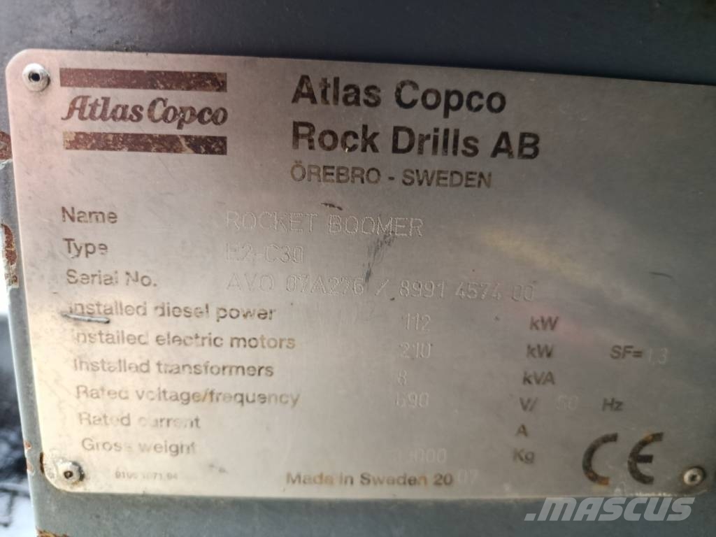 Atlas Copco Rocket Boomer E2 - C30 مثبتات كابلات تحت سطح الأرض
