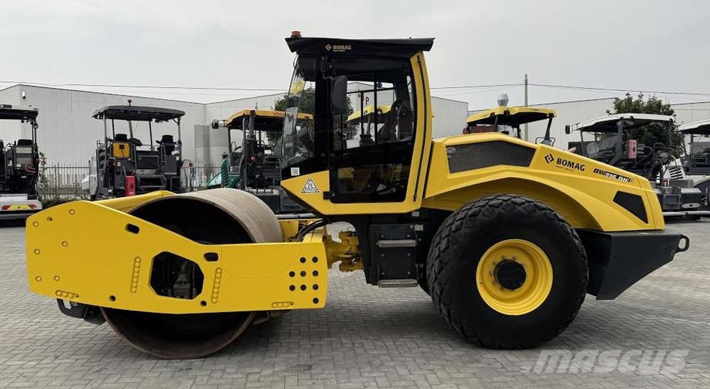 Bomag BW 216 DH-5 Other tillage machines and accessories