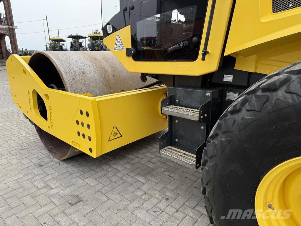 Bomag BW 216 DH-5 Other tillage machines and accessories