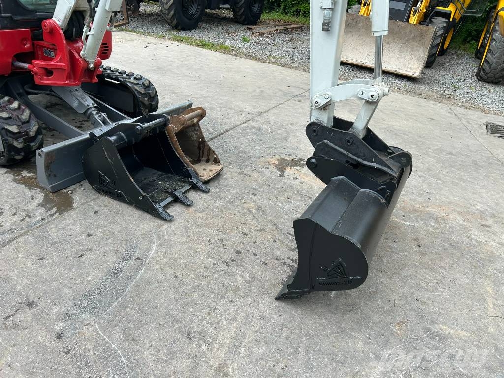 Takeuchi TB 23 R Miniescavatori