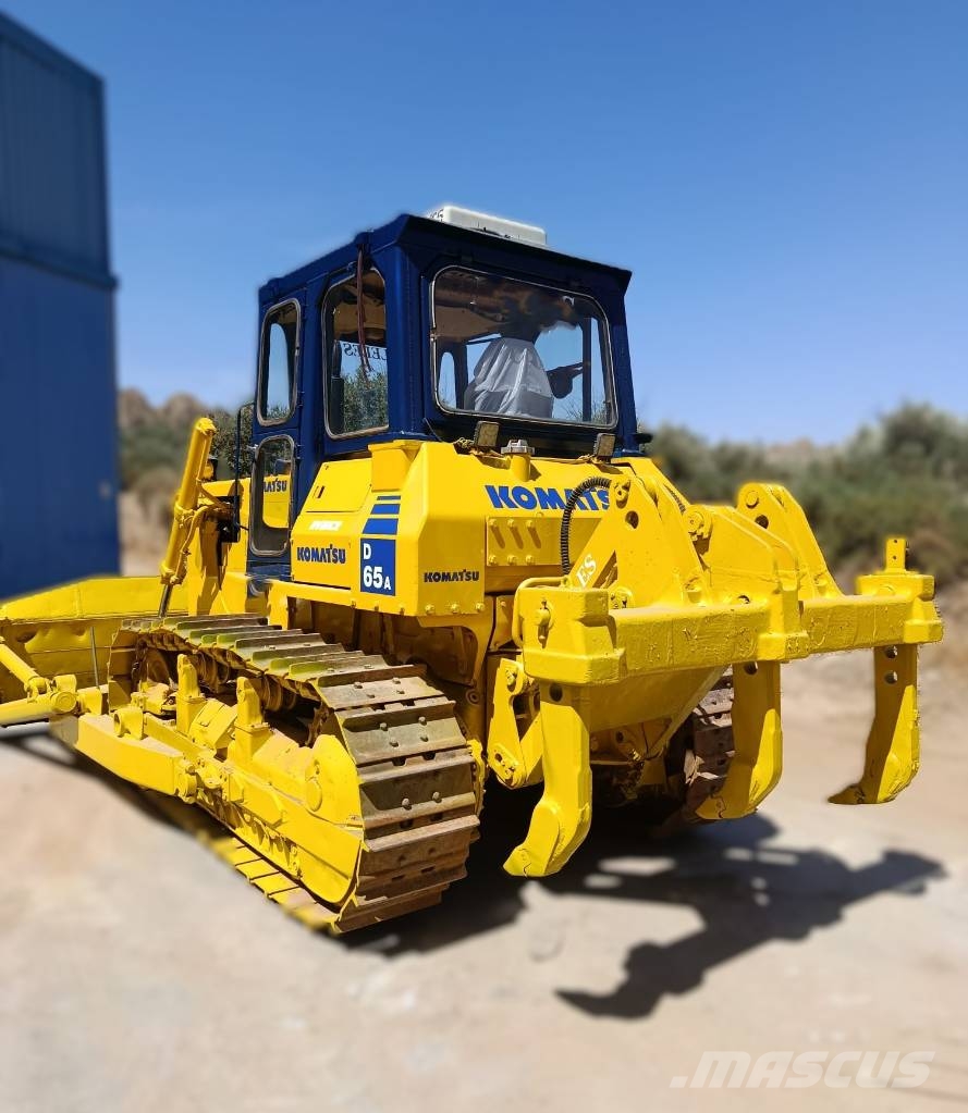 Komatsu D 65 A-8 lánctalpas dózerek