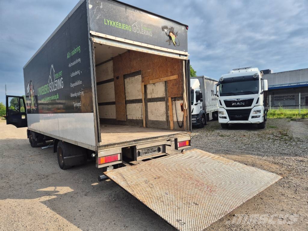 Iveco Eurocargo 120 E21 // 2000 kg lift // Van Body Trucks
