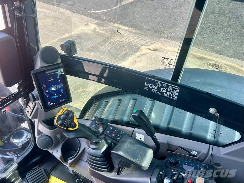 Kubota KX060-5 PYÖRITTÄJÄLLÄ Minigraafmachines < 7t