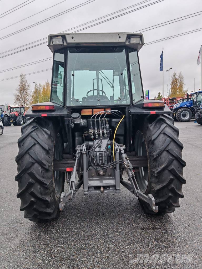 Massey Ferguson 3080 Traktoren
