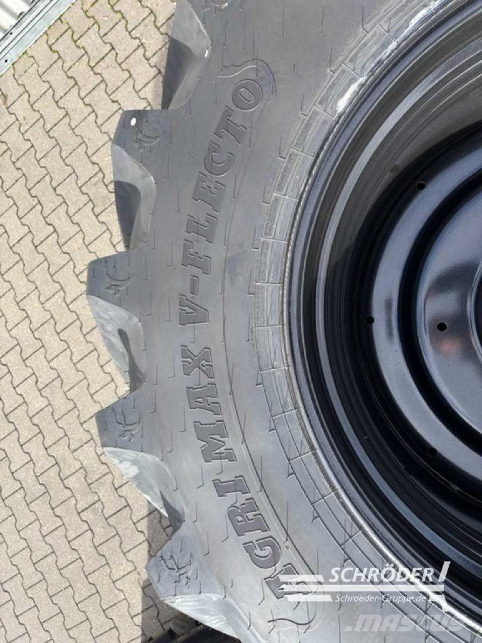 BKT VF 600/60 R28 + VF 710/60 R38 Tyres, wheels and rims