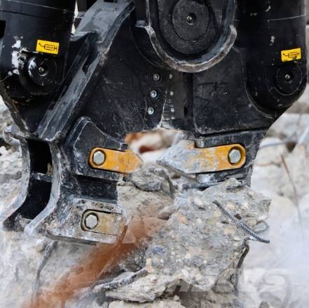MB Crusher PT1650 مقصات هيدروليكية