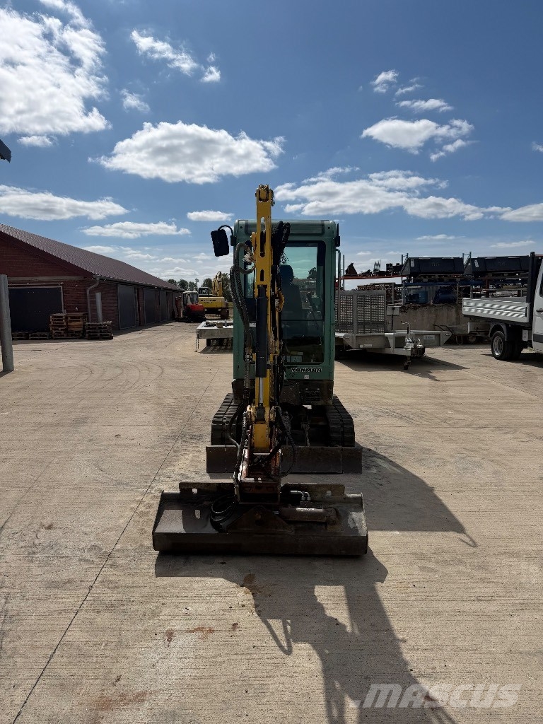Yanmar SV 18 Mini pelle < 7t