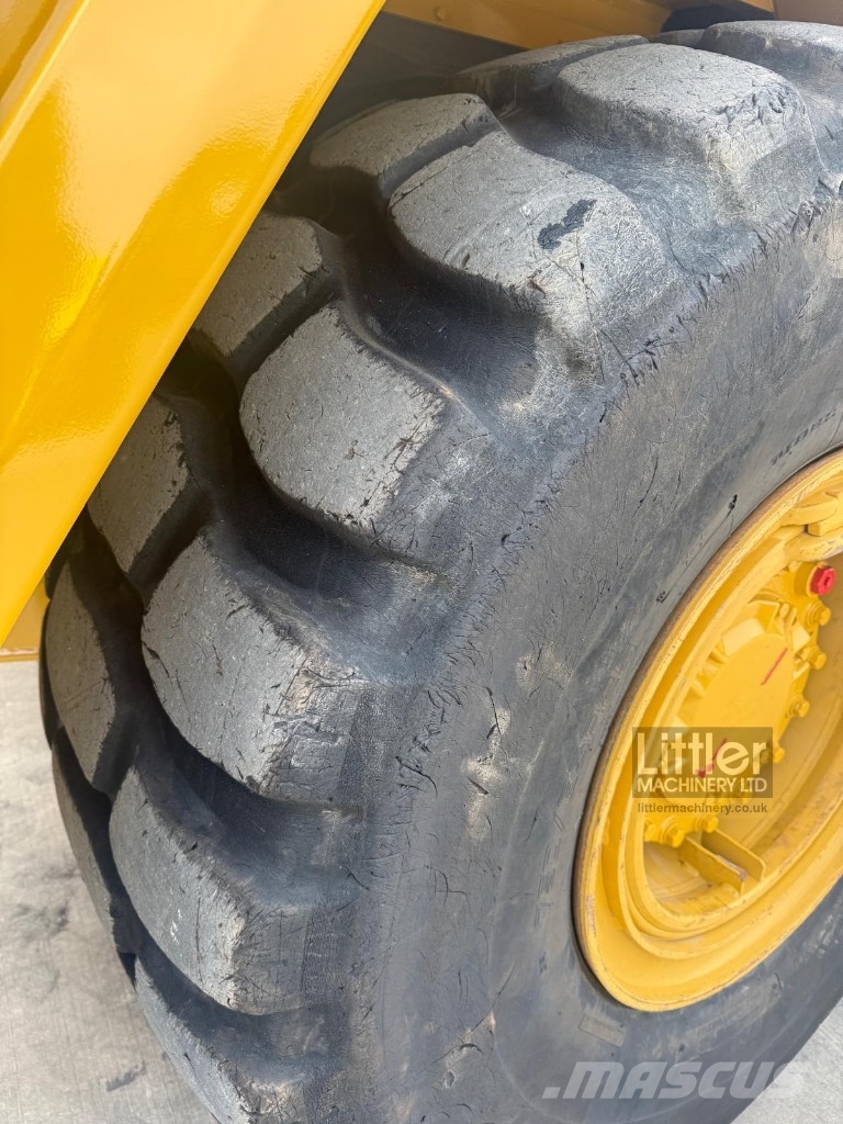 CAT 725 C2 *EPA* Σπαστό Dump Truck ADT