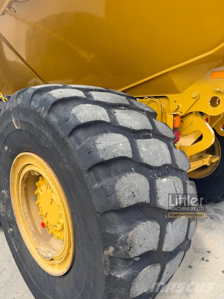 CAT 725 C2 *EPA* Σπαστό Dump Truck ADT