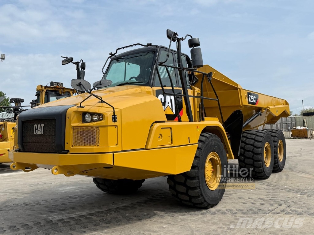CAT 725 C2 *EPA* Σπαστό Dump Truck ADT