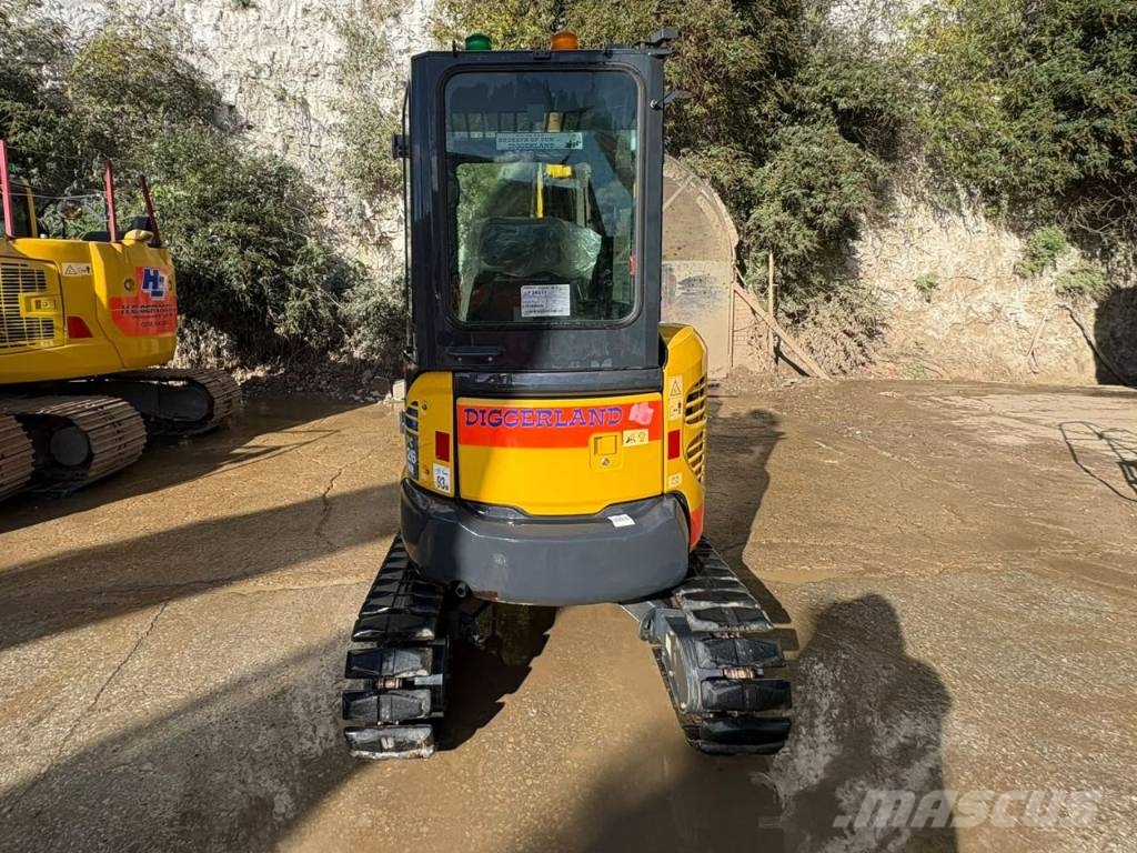 Komatsu PC 26 MR-3 Mini ekskavatori < 7 t