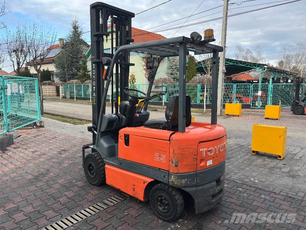 Toyota 6FB25 V-4224 INW Electric forklifts