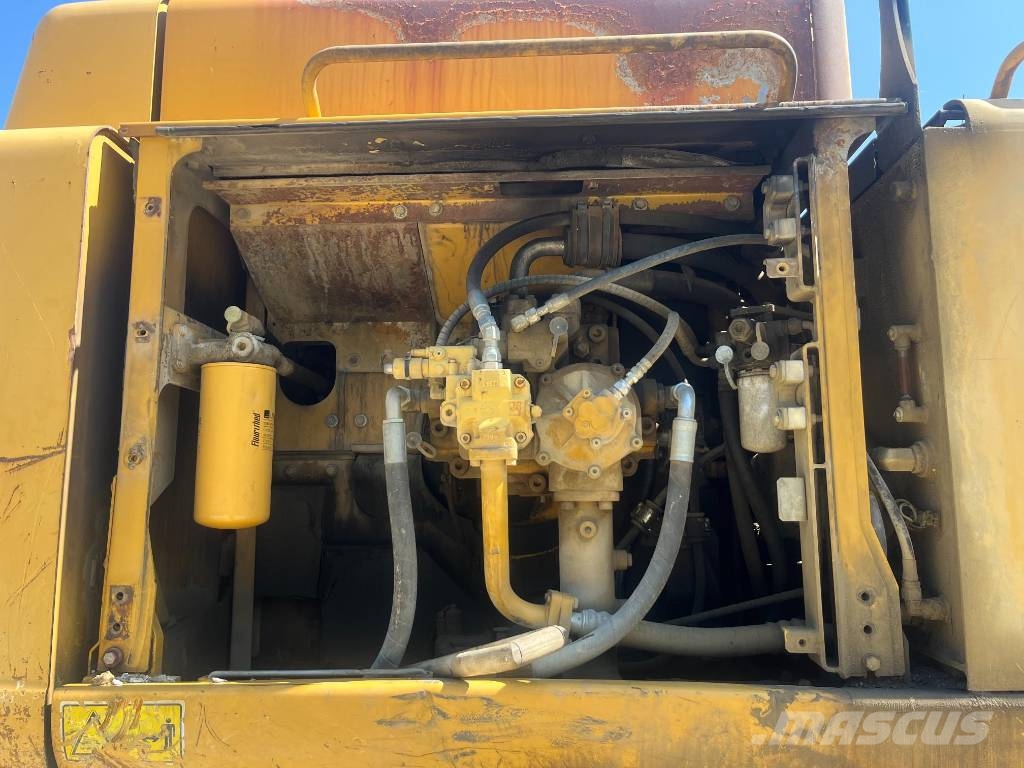 CAT 349F 履带挖掘机