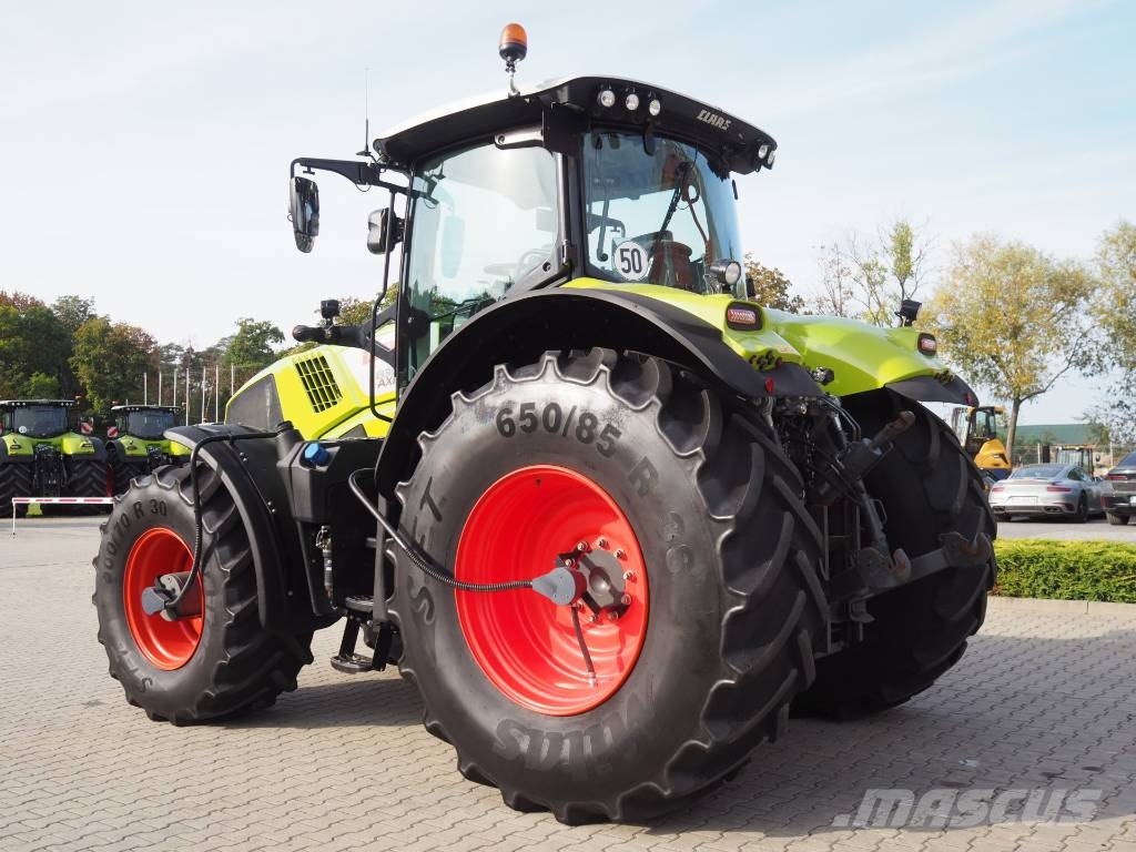 CLAAS Axion 830 CMATIC GPS Traktorok