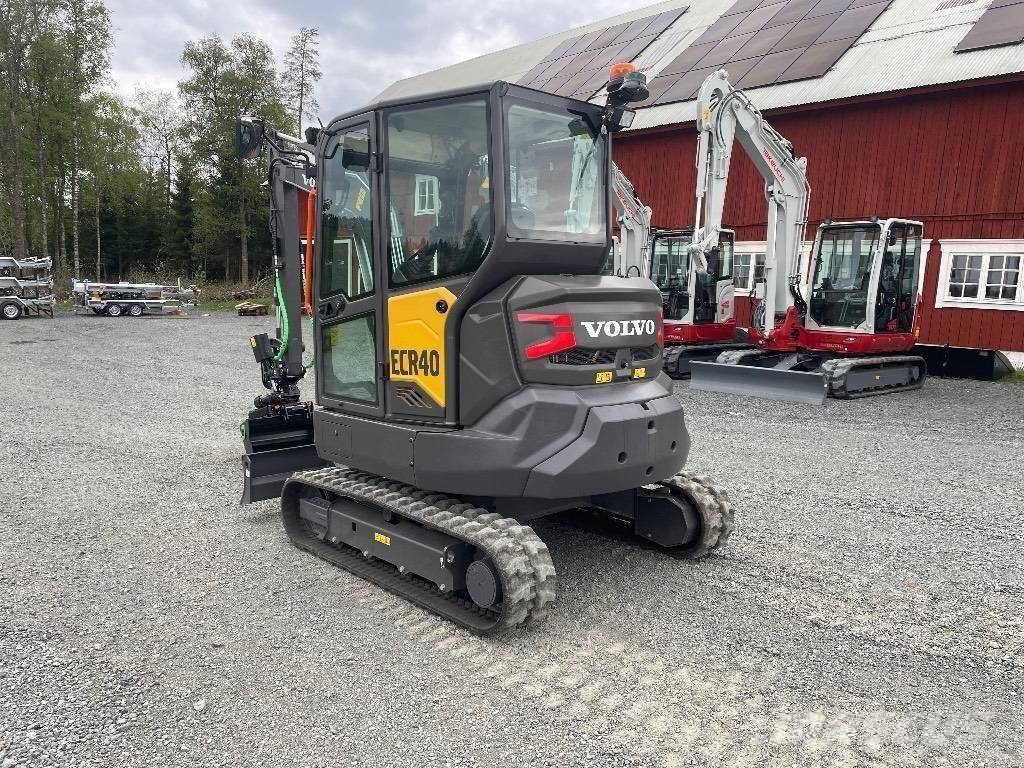 Volvo ECR40F Steelwrist X04 Ink grip - 25 小型挖掘机