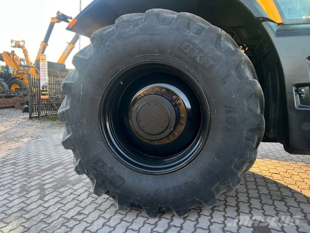 JCB Fastrac 8310 Τρακτέρ