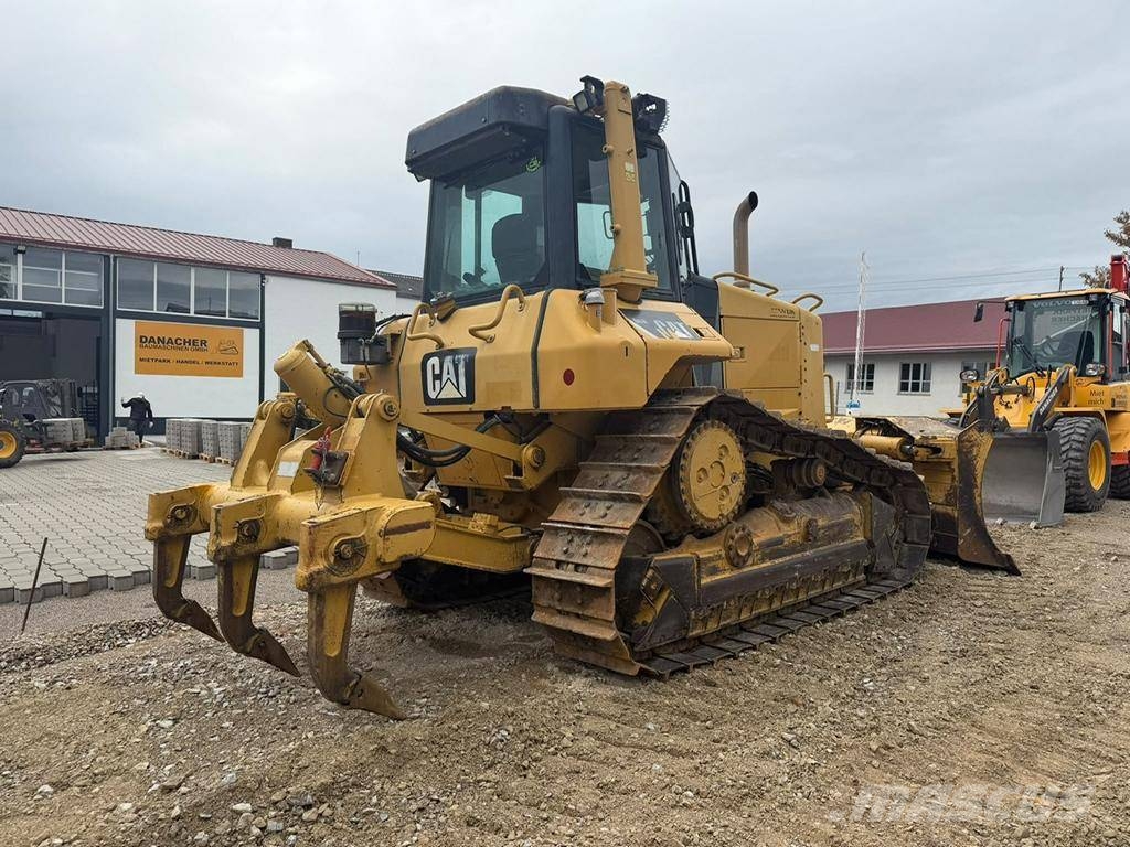 CAT D 6 N XL Telaketjupuskutraktorit