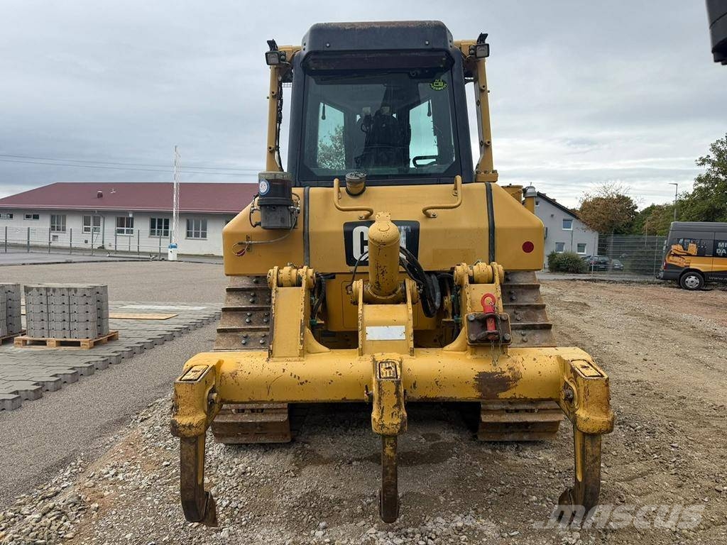CAT D 6 N XL Telaketjupuskutraktorit