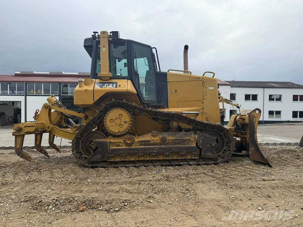 CAT D 6 N XL Telaketjupuskutraktorit