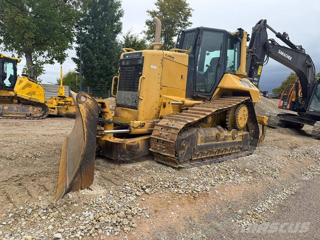 CAT D 6 N XL Telaketjupuskutraktorit