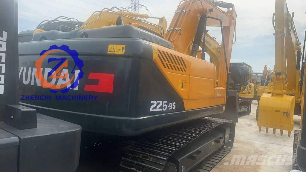 Hyundai Robex 225 LC-9 T/High quality/assurance/assured حفارات زحافة