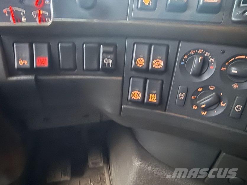 Volvo FH16 크레인 트럭