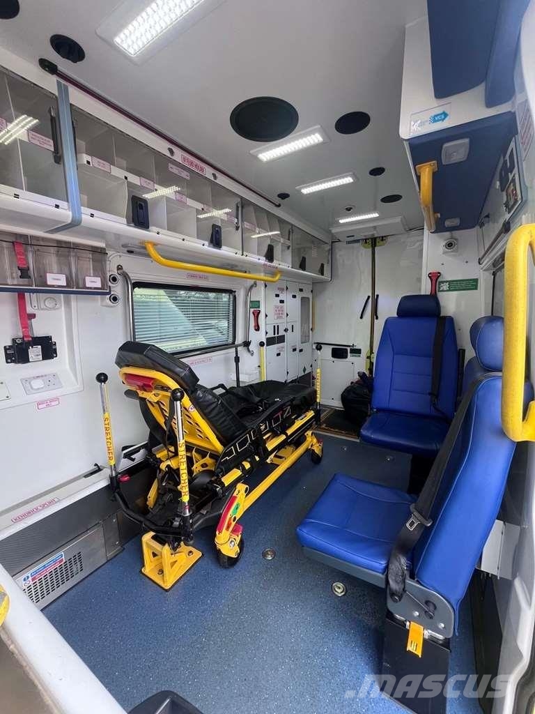Fiat Ducato A&E Fiat Ducato A&E Vehicle with Stryker Pr Ambulanssit