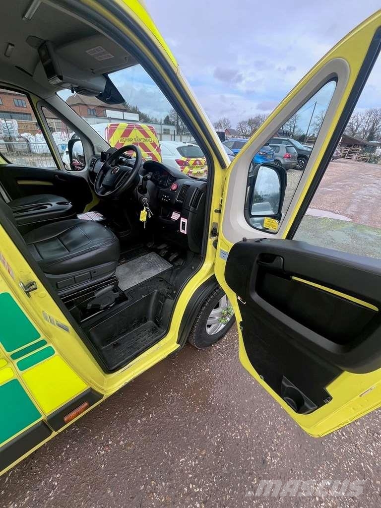 Fiat Ducato A&E Fiat Ducato A&E Vehicle with Stryker Pr Ambulanssit