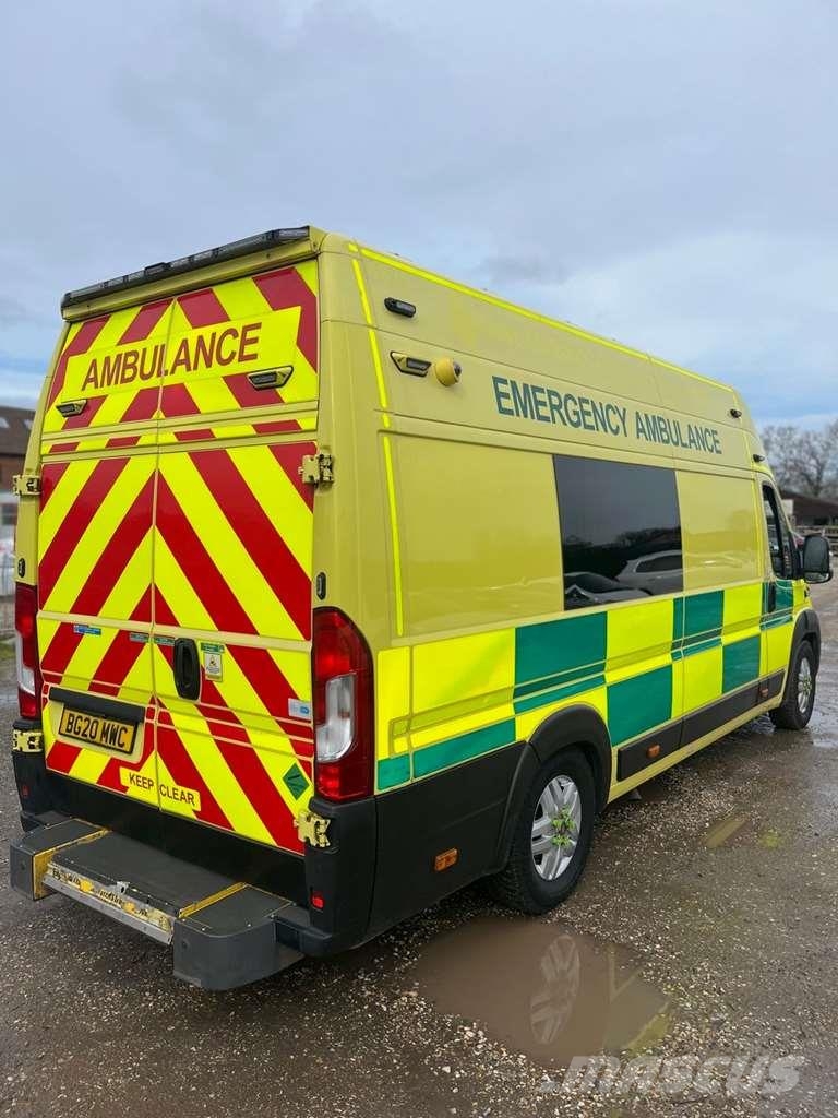Fiat Ducato A&E Fiat Ducato A&E Vehicle with Stryker Pr Ambulanssit